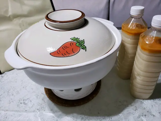 奉送兩大支龍蝦湯👍和精美瓦煲😁