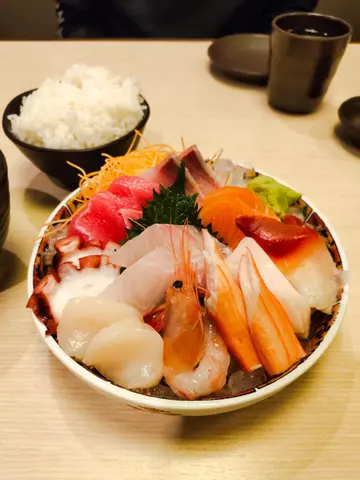 特盛刺身定食