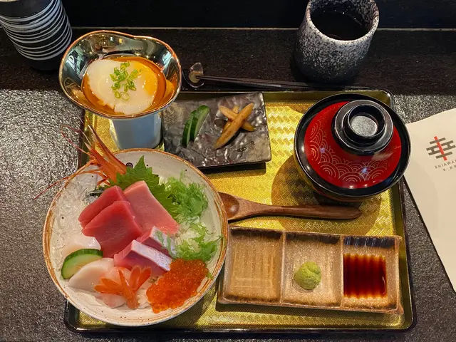 雜錦刺身丼五品