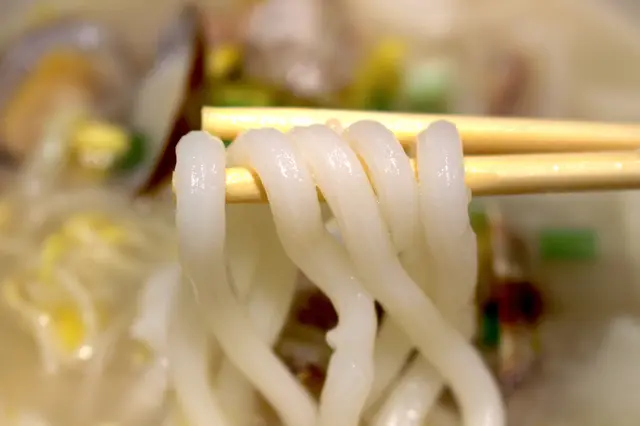 清酒海蜆湯烏冬