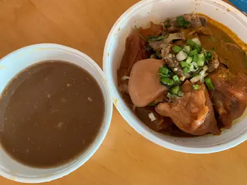 三餸麵