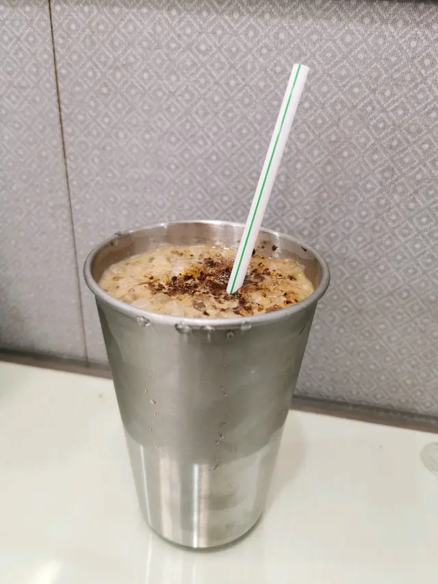 凍咖啡跟餐價$3