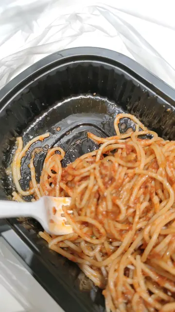 鲜茄菠菜香蒜意粉