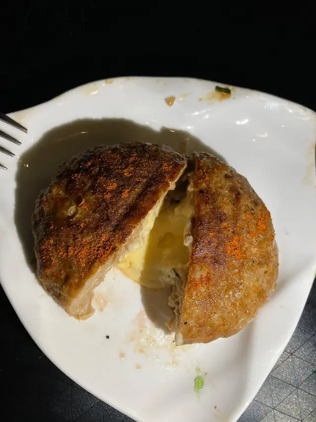 芝士牛肉漢堡