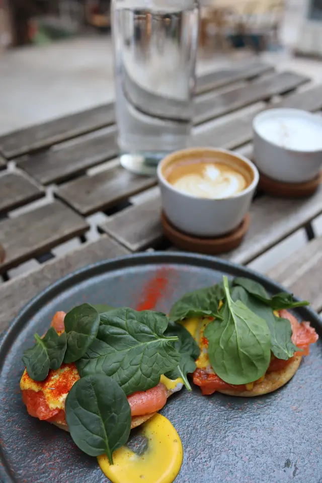 Egg  Benedict  