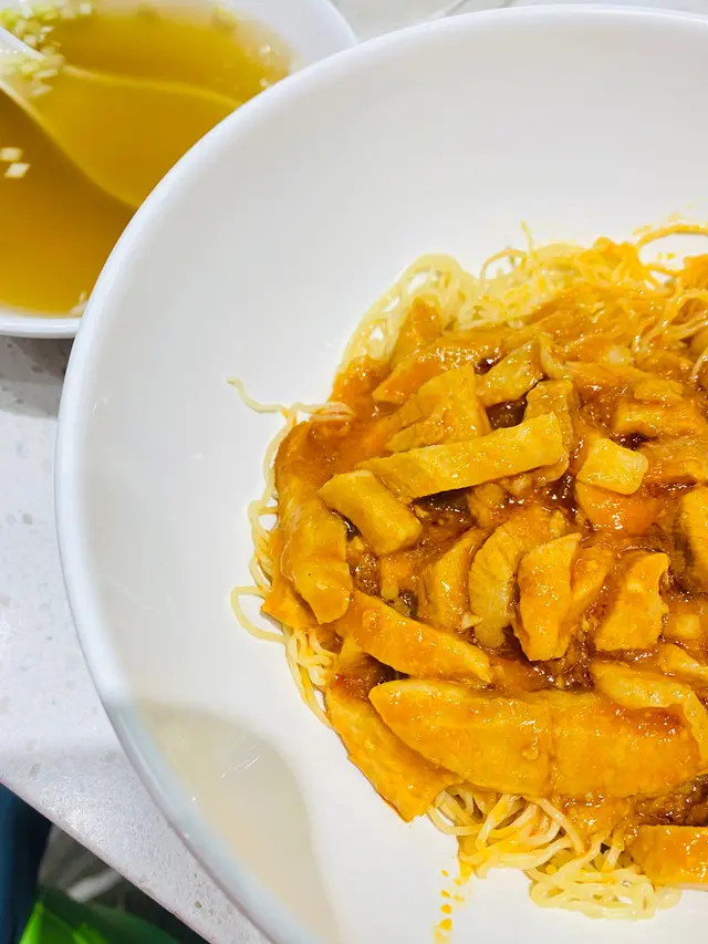 🥣💲39，  🍽💲45。其實一碗都唔少，絕對夠做👍🏻