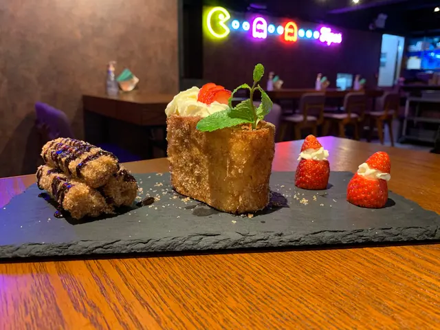 Churros n torrijas with strawberry Santa 