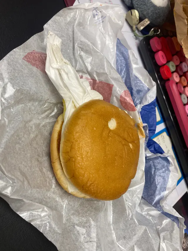 餐肉炒蛋堡