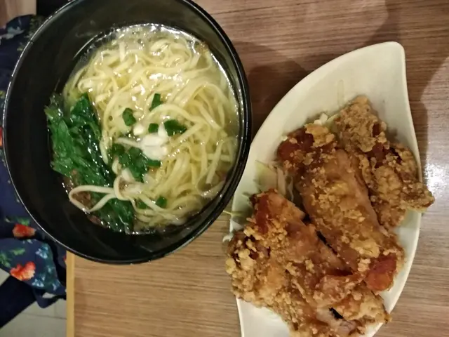 鹽酥雞麵