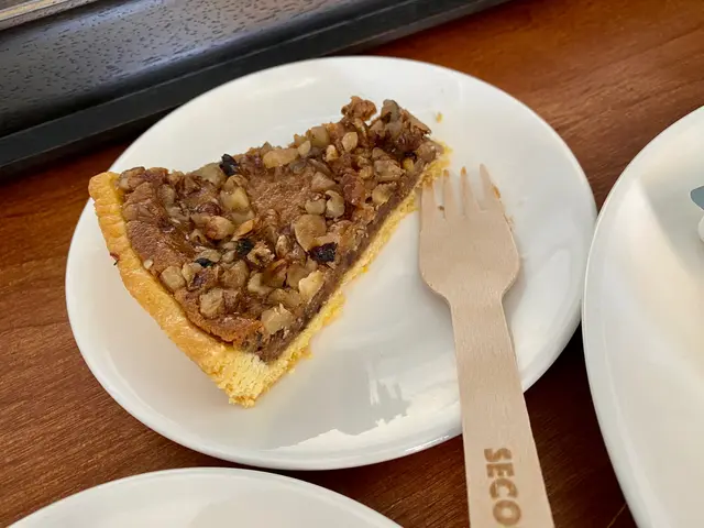 Walnut  tart