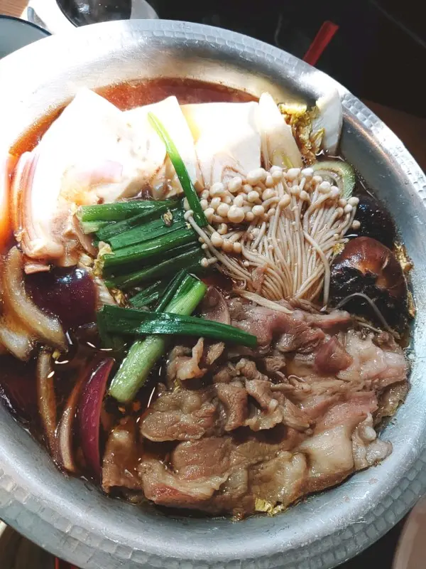 安格斯牛肉壽喜燒