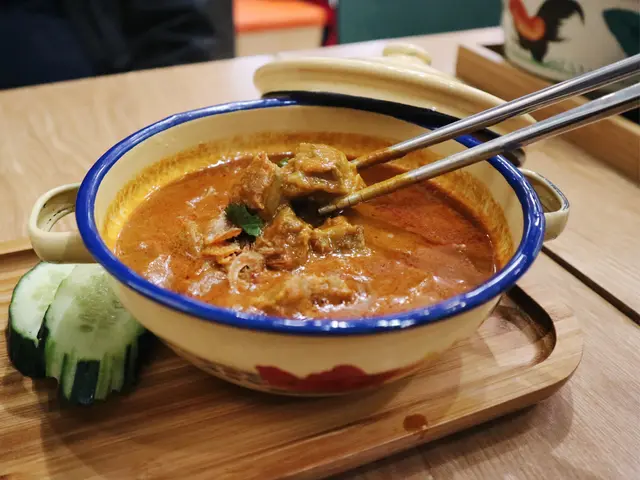 馬來咖哩牛腩配飯