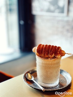 Latte&#160; Tiramisu - 銅鑼灣的Al Forno Cafe and Bar