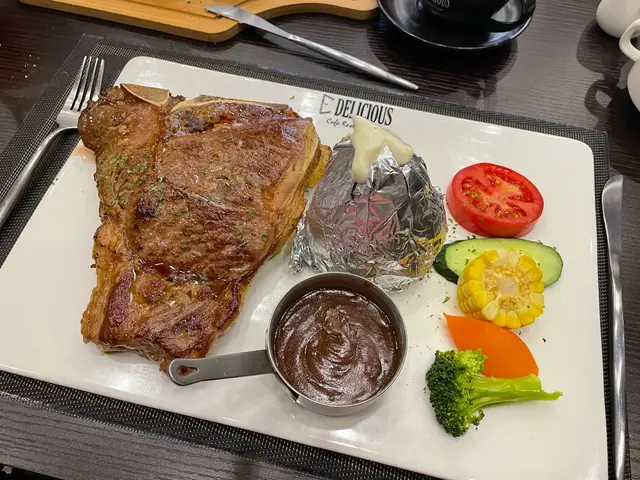 牛魔王專用T-bone  🤤🤤