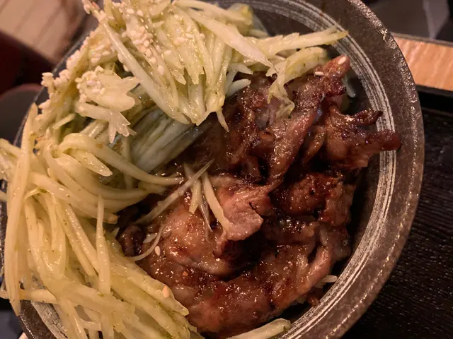 招牌燒豚肉飯