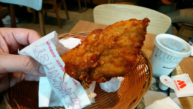 摩斯脆雞