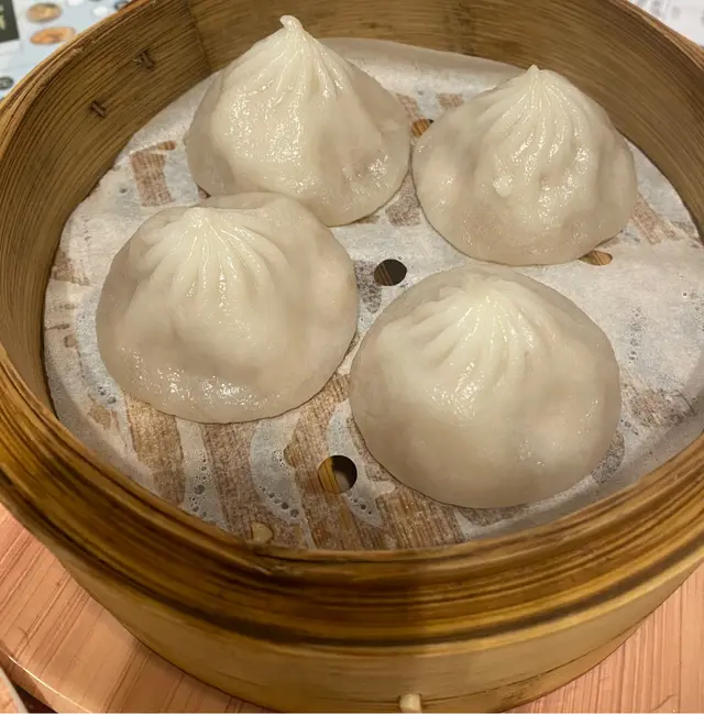 皮算薄/但個饀啲肉胡椒味蓋過晒肉味
