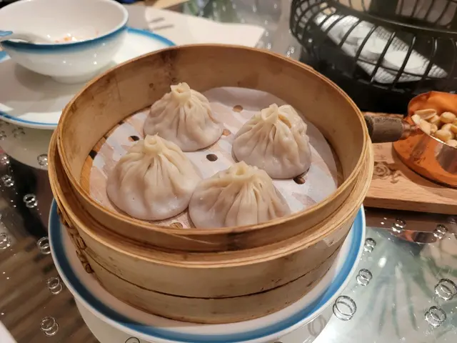 必須熱騰騰食下去,皮薄湯汁鮮美!