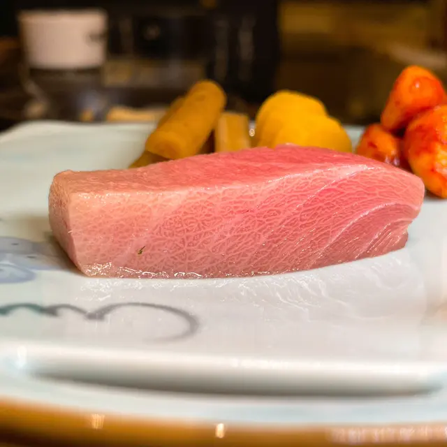 中拖羅吞拿魚腩