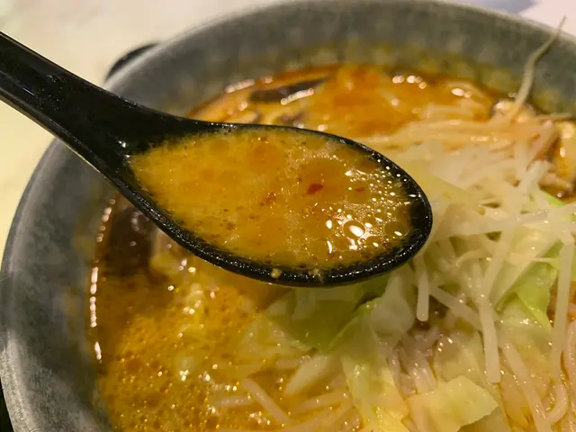 稍稍香辣,帶點椰香