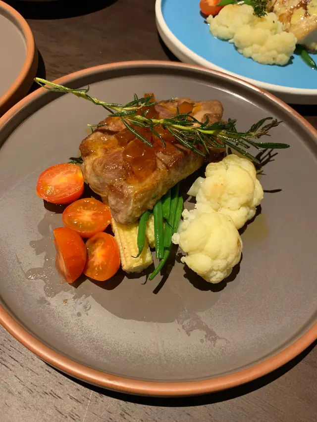 西班牙橡果黑豚梅肉