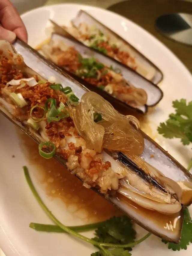 蒜蓉粉絲蒸聖子皇