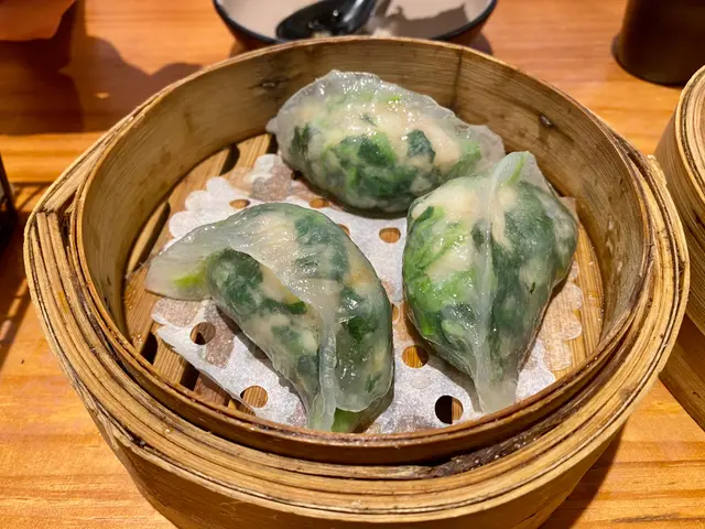 鮮蝦菜苗餃