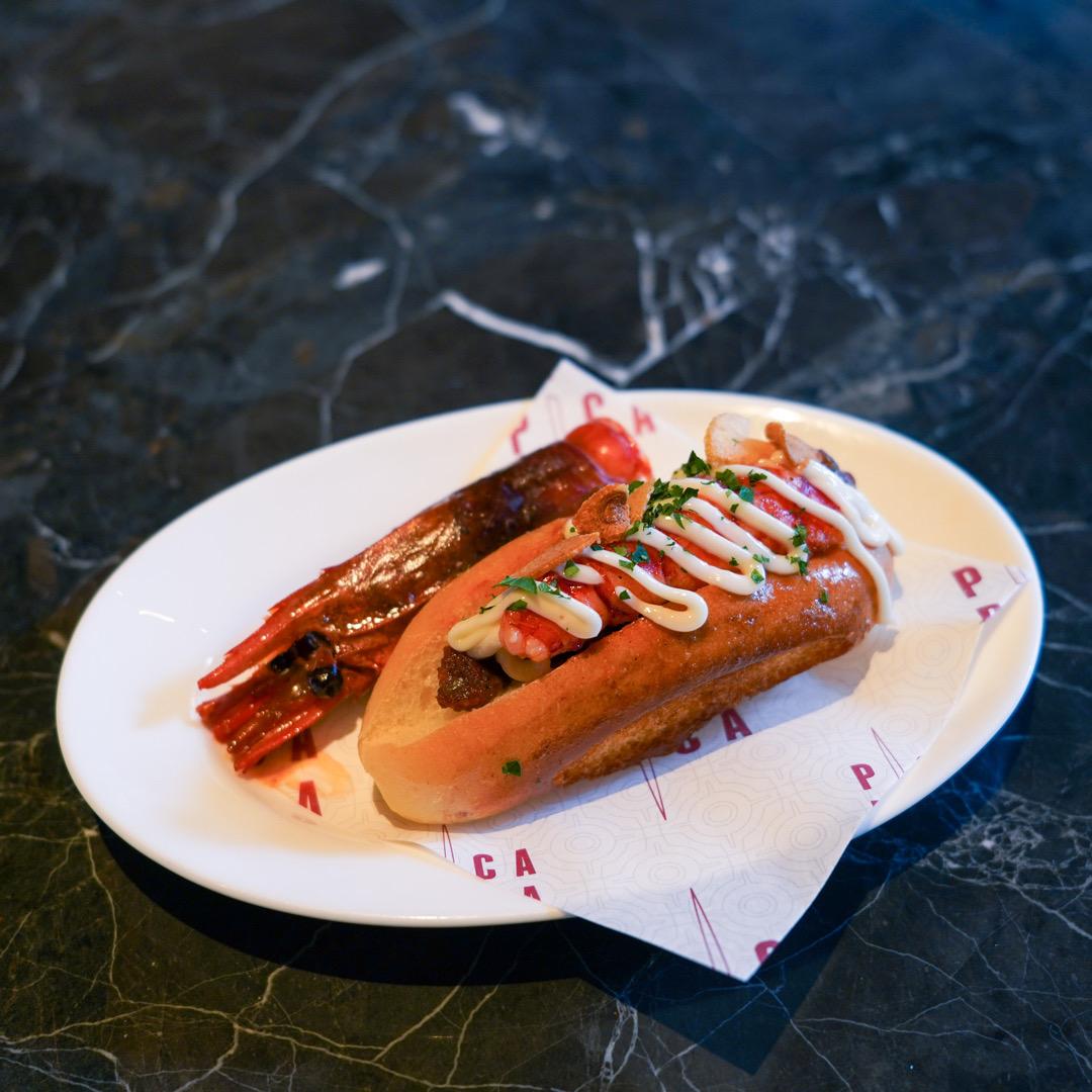 Red prawn hot dog, Josper grilled prawn head - Pica Picas photo in Sheung Wan Hong Kong | OpenRice Hong Kong Photo of Pica Pica... 