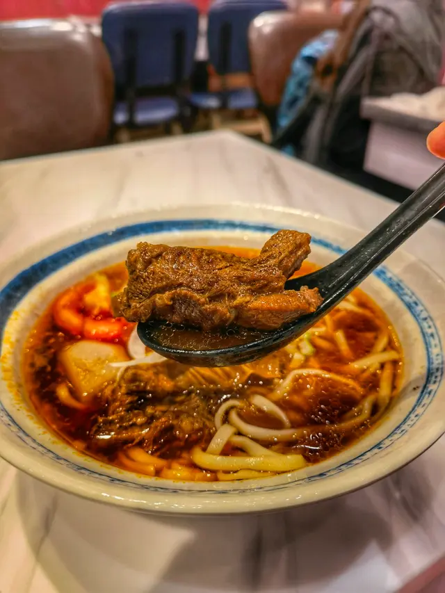 台灣古早蕃茄牛肉麵