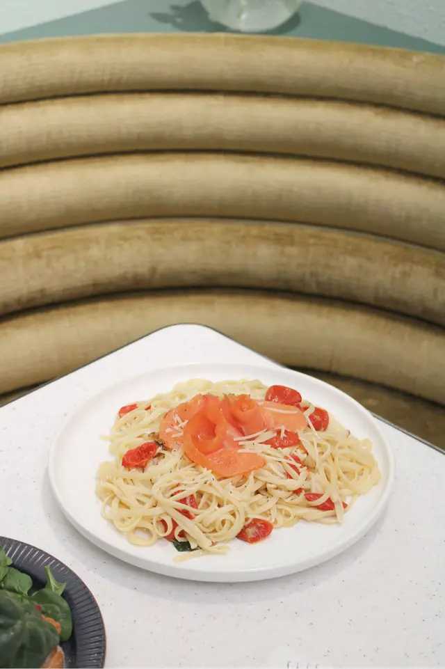 (+$𝟹𝟻配三文魚)