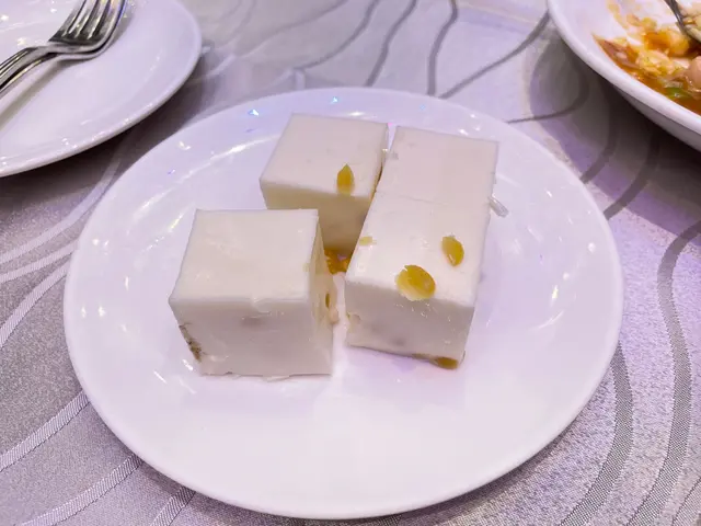 精選甜品 - 馬豆糕
