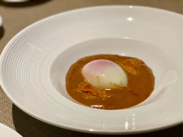 63 °C  Egg,  Lobster  Foam,  Uni