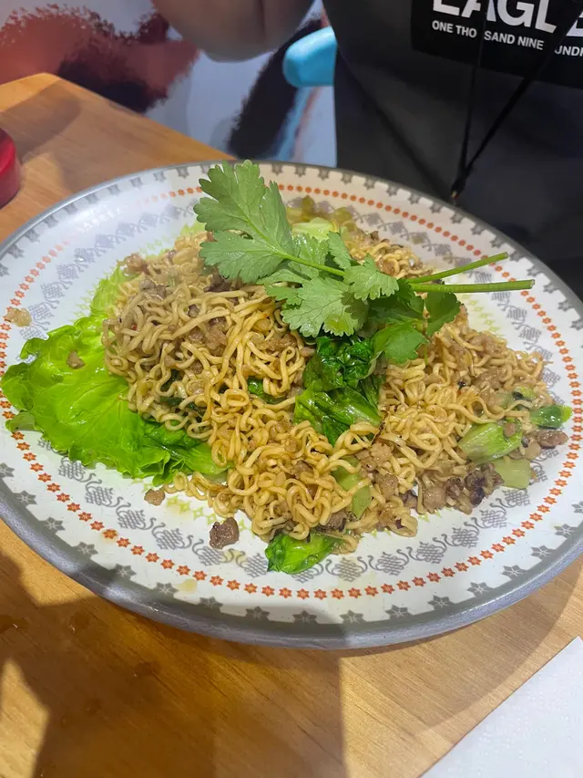 香葉肉碎炒Mama麵