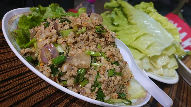 必點, 不像坊間會有多餘的香料味, 恰到好處的調味, 會上癮