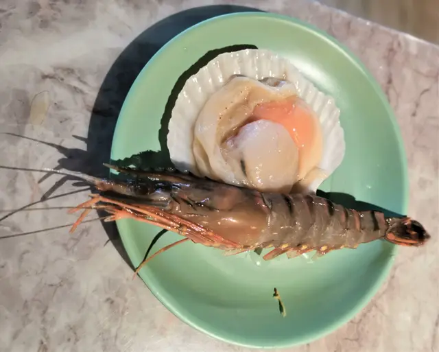 半殼扇貝及虎蝦