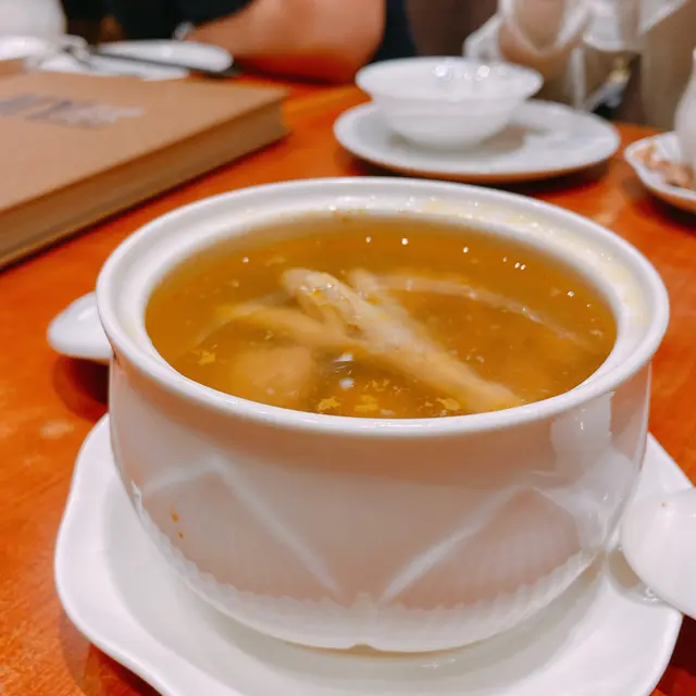 鮑魚燉雞湯
