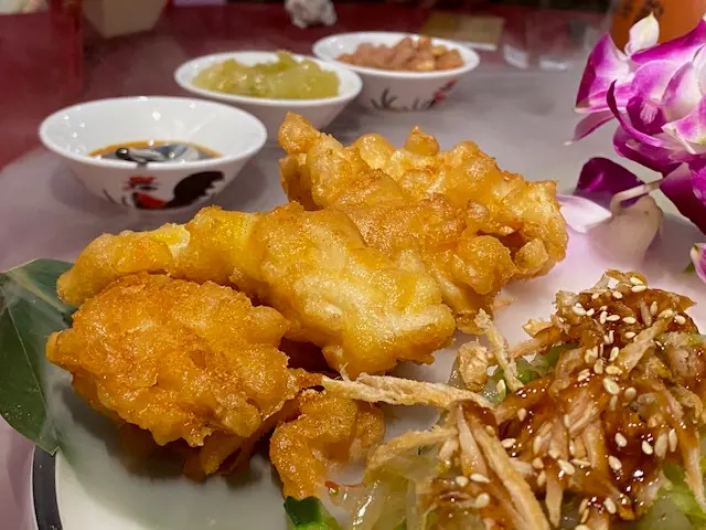 香煎小海魚 (酥炸鮮魷)