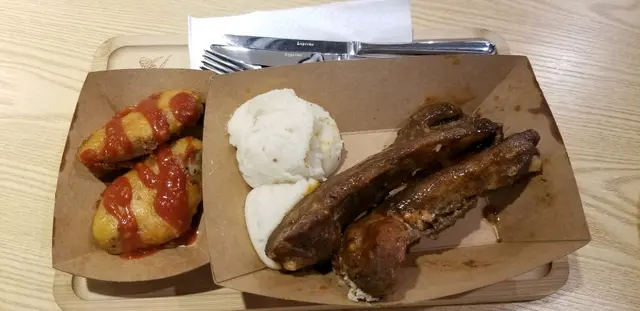 慢煮豬肋骨