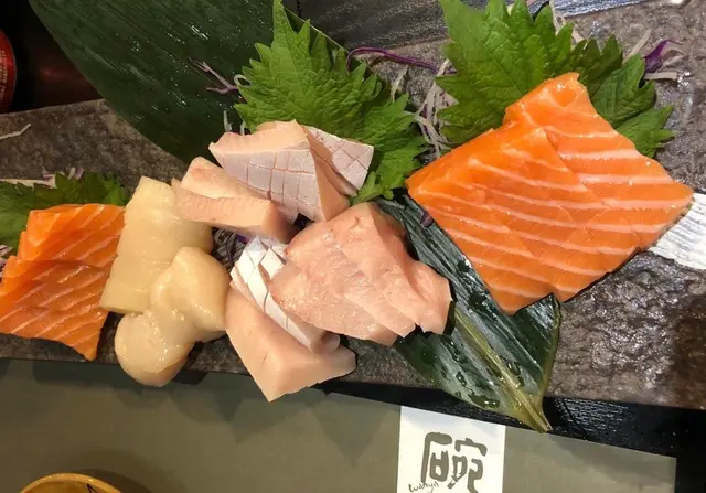 刺身拼盤