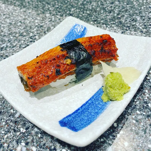 鰻魚壽司