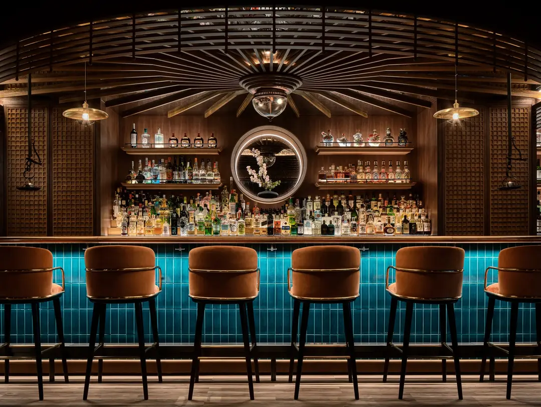 Bar De Luxe