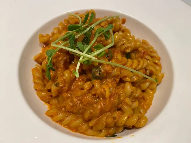 番茄奶油吞拿魚螺絲粉