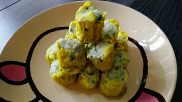 爆茜鱼肉烧卖