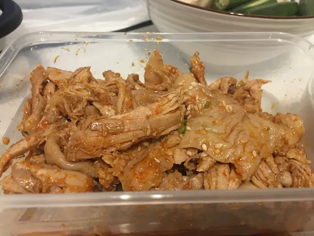 正宗麻辣手撕雞