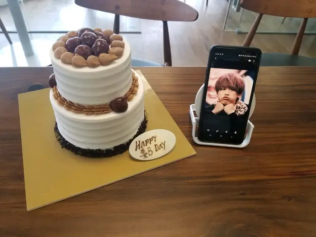 happy姜b day!!!