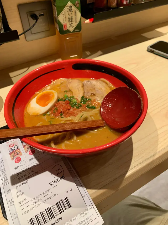 荃灣拉麵台風好很多，又便宜！一幻唔扺食