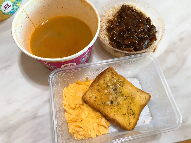 王牌特濃沙爹牛牛公仔麵