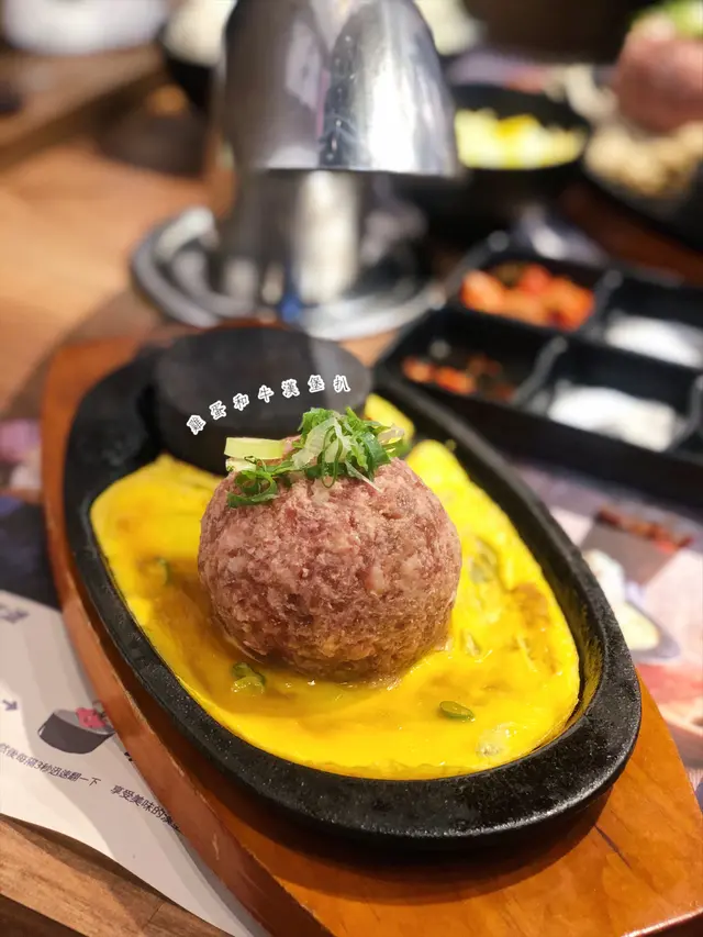 雞蛋和牛漢堡扒