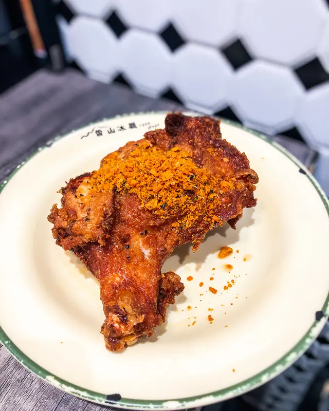 避風塘生炸雞脾配紅豆冰