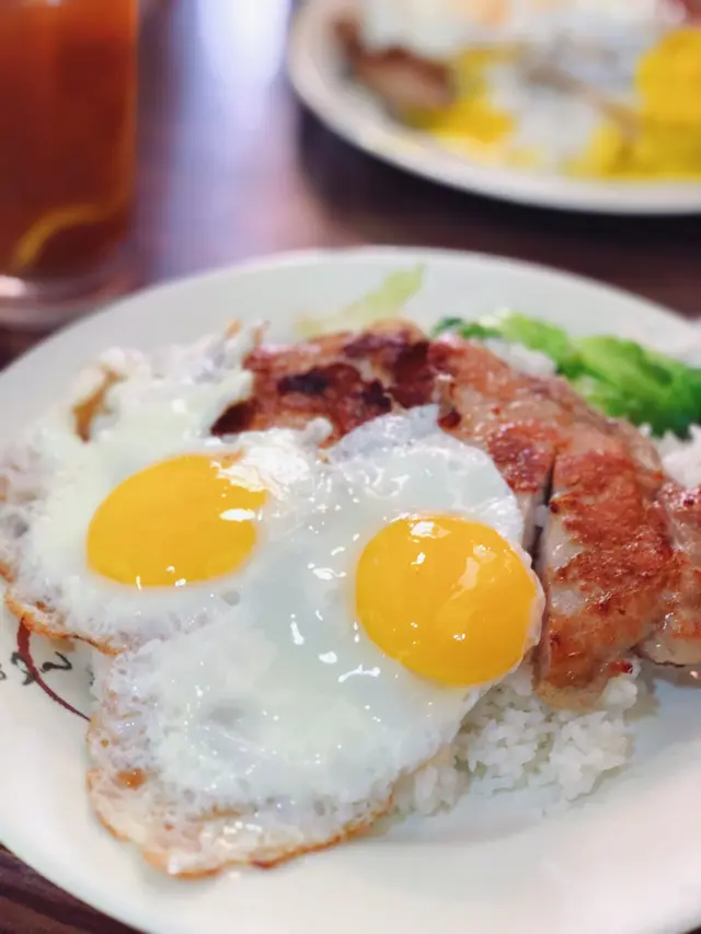 開心豬扒飯 